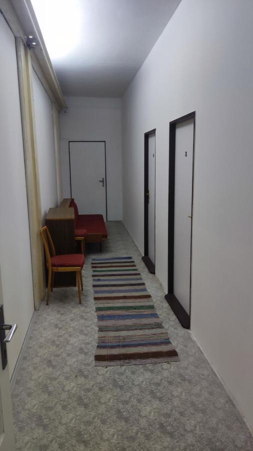 Narodak Jaromer ,Ubytovani Exterior photo